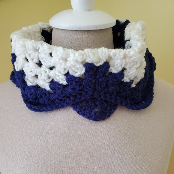 Crochet White Neck Warmer/New - Picture 1 of 6